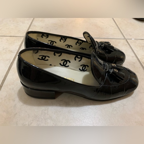 šFINAL SALEšā¤ļøAuthentic Chanel Loafersā¤ļø (available until Nov 15) - Picture 3 of 16